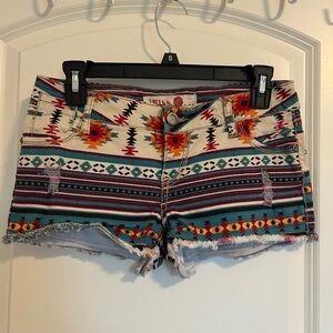 Tribal low rise Multicolor Patterned jean Shorts